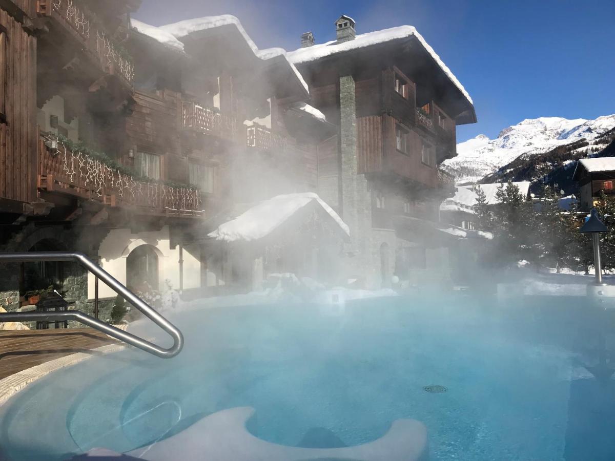 Hotel Relais Des Glaciers - Adults Only Champoluc Eksteriør billede